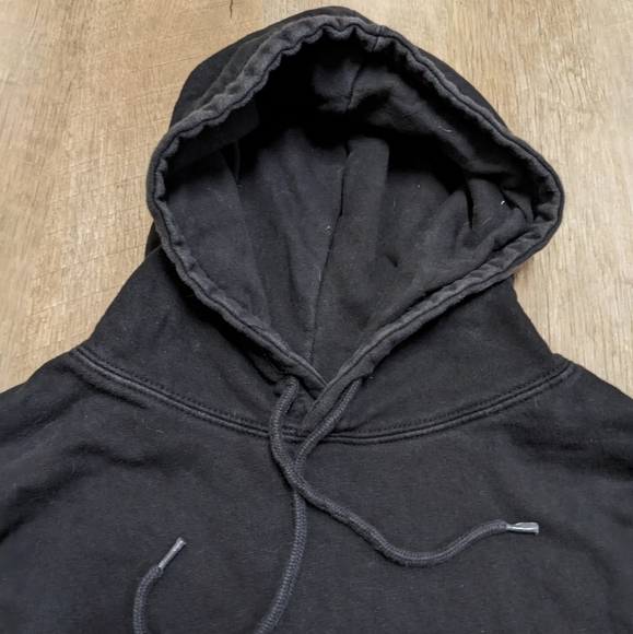 New York City Black Hoodie Sweater - Picture 5 of 12